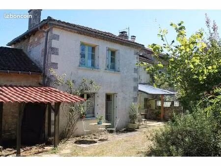 gros potentiel  maison de campagne 130m2 + gîte + dépendance et terrain
