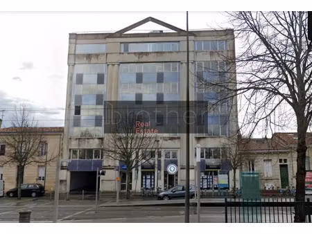 a louer bureaux 635.07m2 bordeaux meriadeck