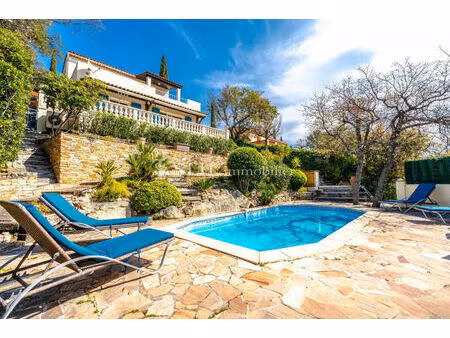 vente maison 6 pièces 128m2 le plan-de-la-tour 83120 - 735000 € - surface privée