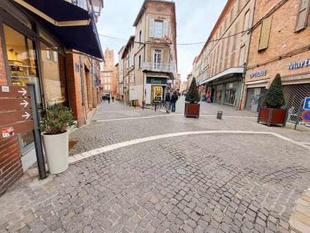 vente local commercial 185m2 albi 81000 - 300000 € - surface privée