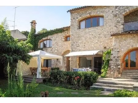 villa de 8 pièces de luxe en location biot  france
