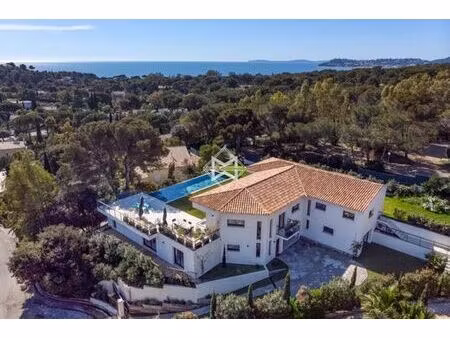 villa de luxe de 7 pièces en location la croix-valmer  provence-alpes-côte d'azur