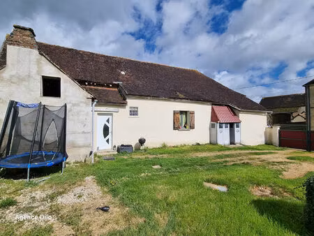 maison de campagne proche flogny la chapelle  108 m2