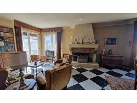 vente appartement 5 pièces 153.07 m² à pont-saint-esprit (30130)  109 000 €