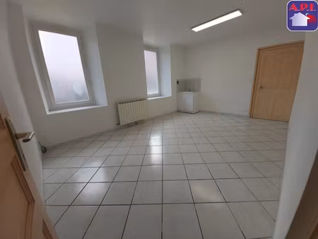 location locaux professionnels 5 pièces 112 m² à lavelanet (09300)  650 €