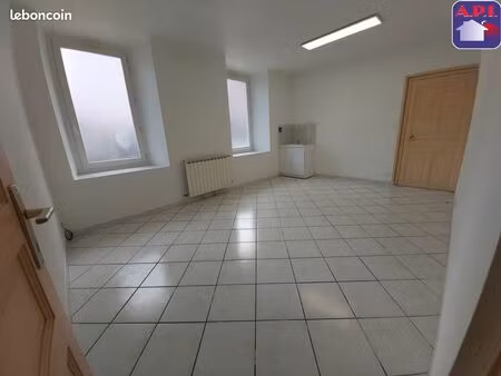 bureaux 112 m² lavelanet