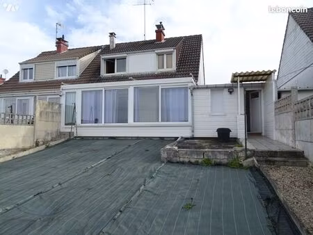 maison 4 pièces 80 m²