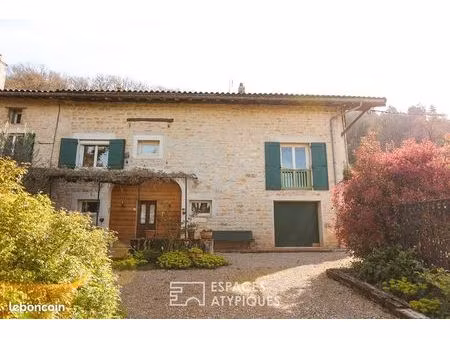 propriété 8 pièces 217 m²