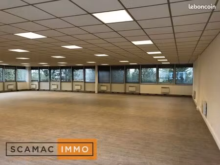 local industriel 644 m²