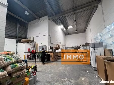 local d'activité 408 m²