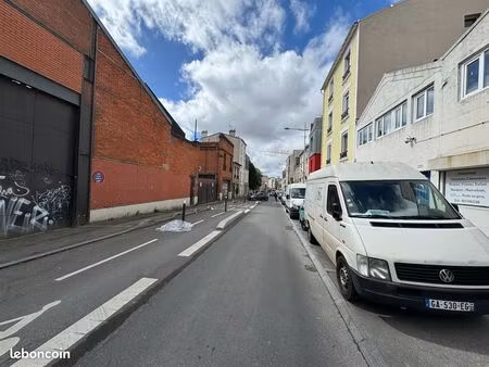 bureaux 973 m² bagnolet