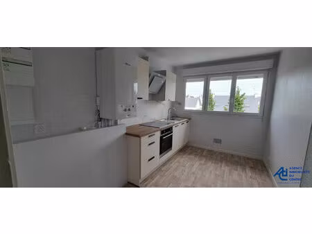 location appartement 3 pièces 65 m² à pontivy (56300)