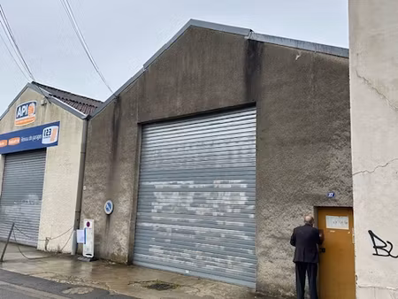 local commercial coulommiers