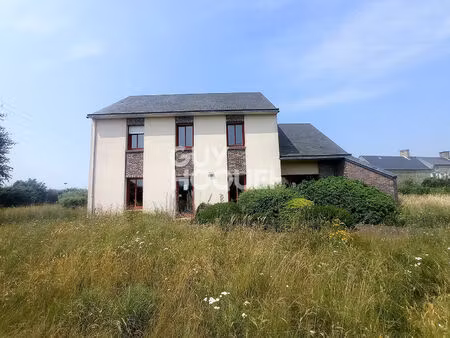 local d'activite (bureau + entrepot+ terrain) 50530 bacilly