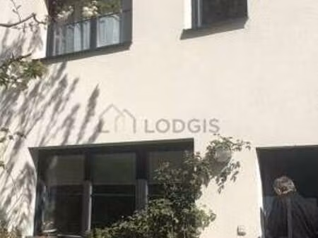 maison individuelle 3 chambres meublée avec terrasse et jardin