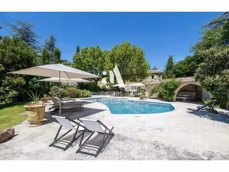 maison de campagne de luxe de 400 m2 en location gordes  provence-alpes-côte d'azur
