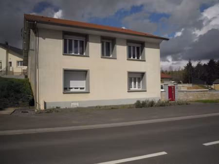 maison individuelle de 203 m2 avec un terrain a sormonne
