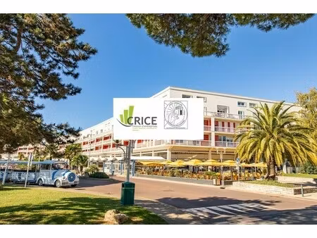 location local commercial 4 pièces