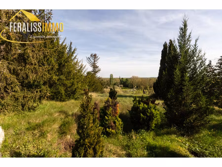 vous en prendrez plein la vue avec cet exceptionnel terrain