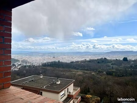 maison 10 pièces 190 m²