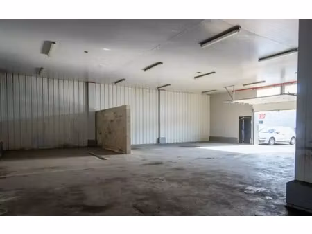 local d'activite - atelier 240m2