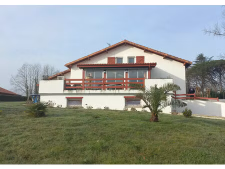 vente maison 5 pièces 134 m² béhasque-lapiste (64120)