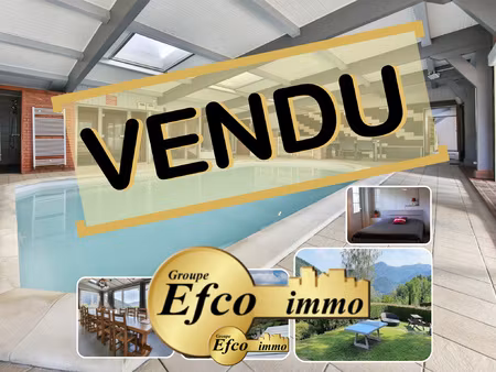 gite de 7 chambres - 336 m2   salle à manger  salon  salle d