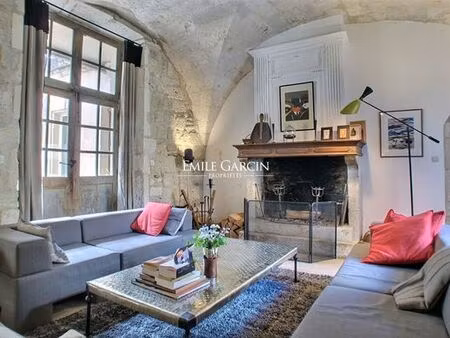 maison de 8 pièces de luxe en location à uzès  france