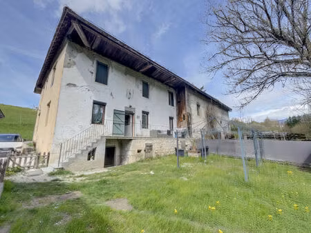 vente appartement 5 pièces 75 m² saint-ours (73410)