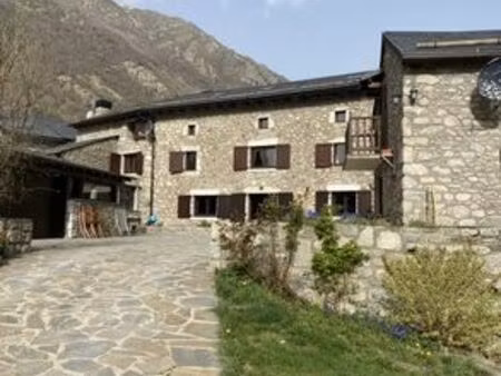 maison de luxe de 11 pièces en vente à porta  occitanie