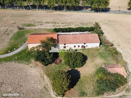 local d'activité 470 m²