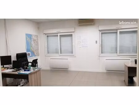 bureau de 160m2 à louer