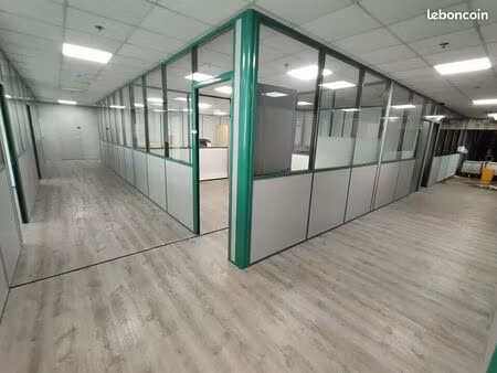 bureaux 348 m² saint jean de soudain