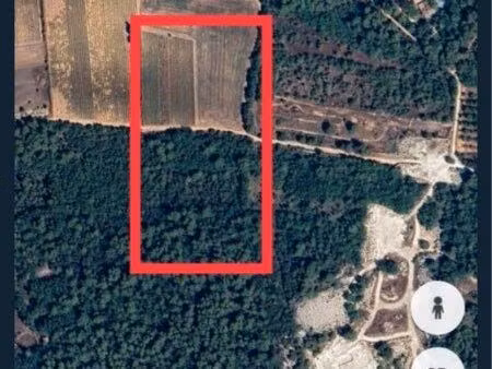 terrain a vendre menerbes