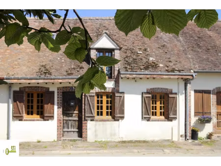 vente maison 4 pièces 92 m² à le charme (45230)  65 000 €