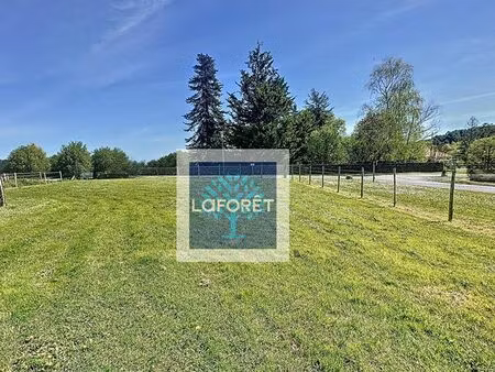 entrepôt sur terrain constructible