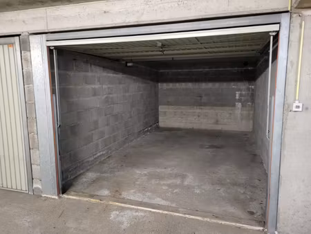garage te koop in oostduinkerke
