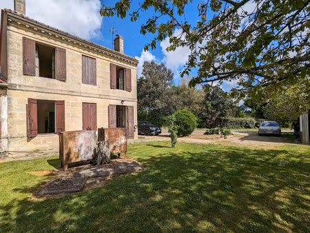 maison t6 près de pugnac à vendre