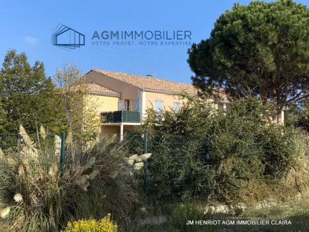 claira  appartement t2 résidence sécurisée.