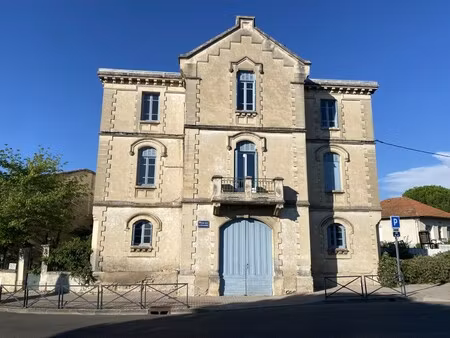 immeuble locatif à vendre  haut vaucluse  valréas