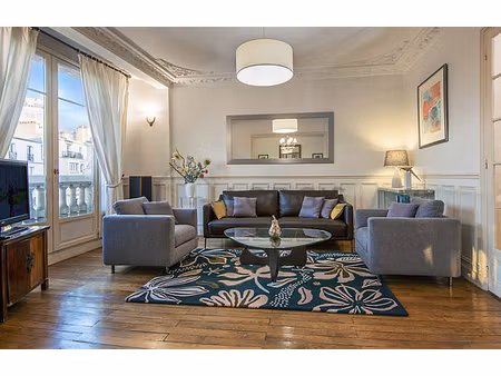 appartement 3 chambres meublé avec ascenseur  cheminée et concierge