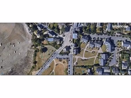 vends place de parking  résidence du bechet