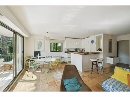 vente appartement 3 pièces 63 m² à saint-jean-cap-ferrat (06230)  695 000 €