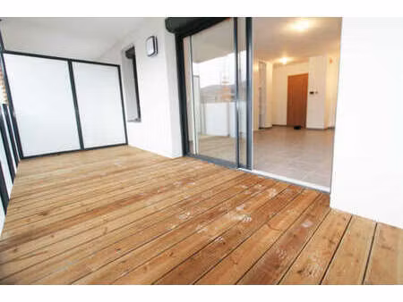 location appartement 2 pièces 43 m² à saint-pierre-en-faucigny (74800)