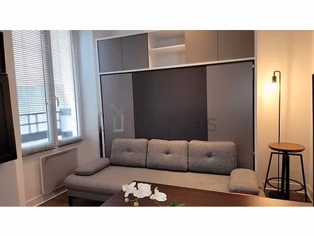 studio meublé avec local à vélos et place   de parking en option