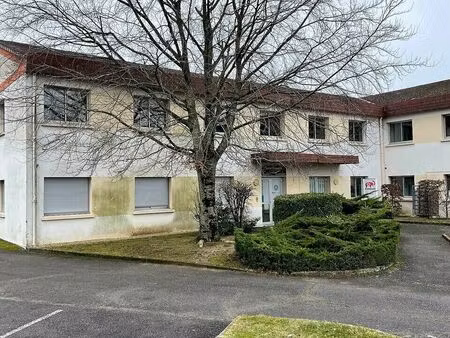 location bureau 274 m² à chambray-lès-tours (37170)