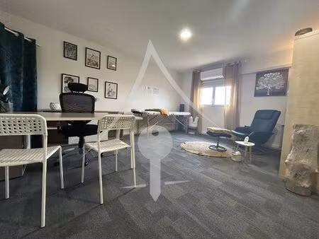 bureau / local professionnel moderne à lavernose-lacasse  proche de toulouse