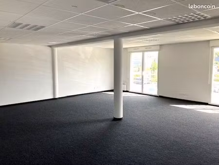 bureau 59 m² - pornichet