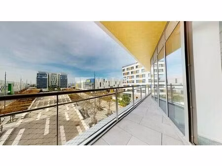 location bureau 1825 m² à vénissieux (69200)