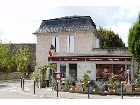 murs et fonds de commerce a vendre  2 appartements + 1 restaurant